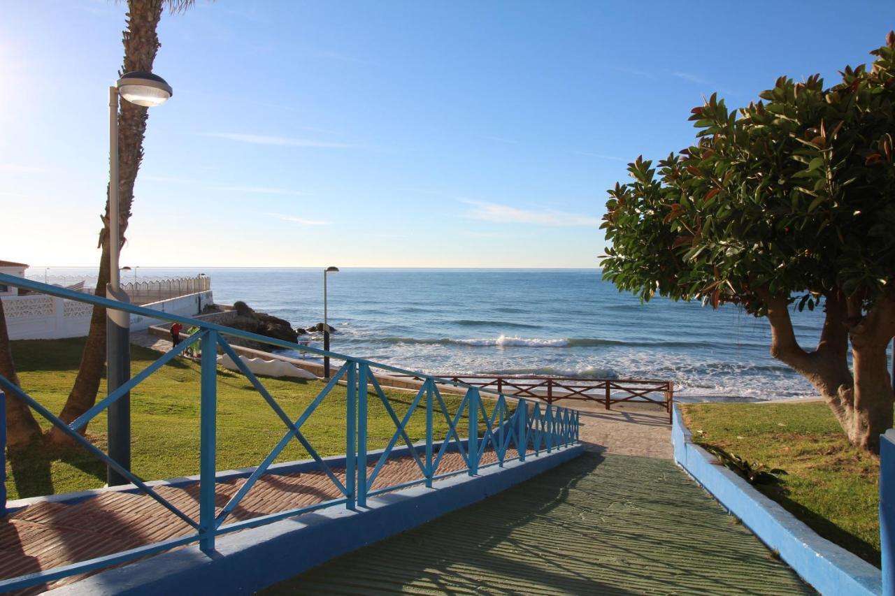 Beach Apartment El Faro Torrox Ngoại thất bức ảnh