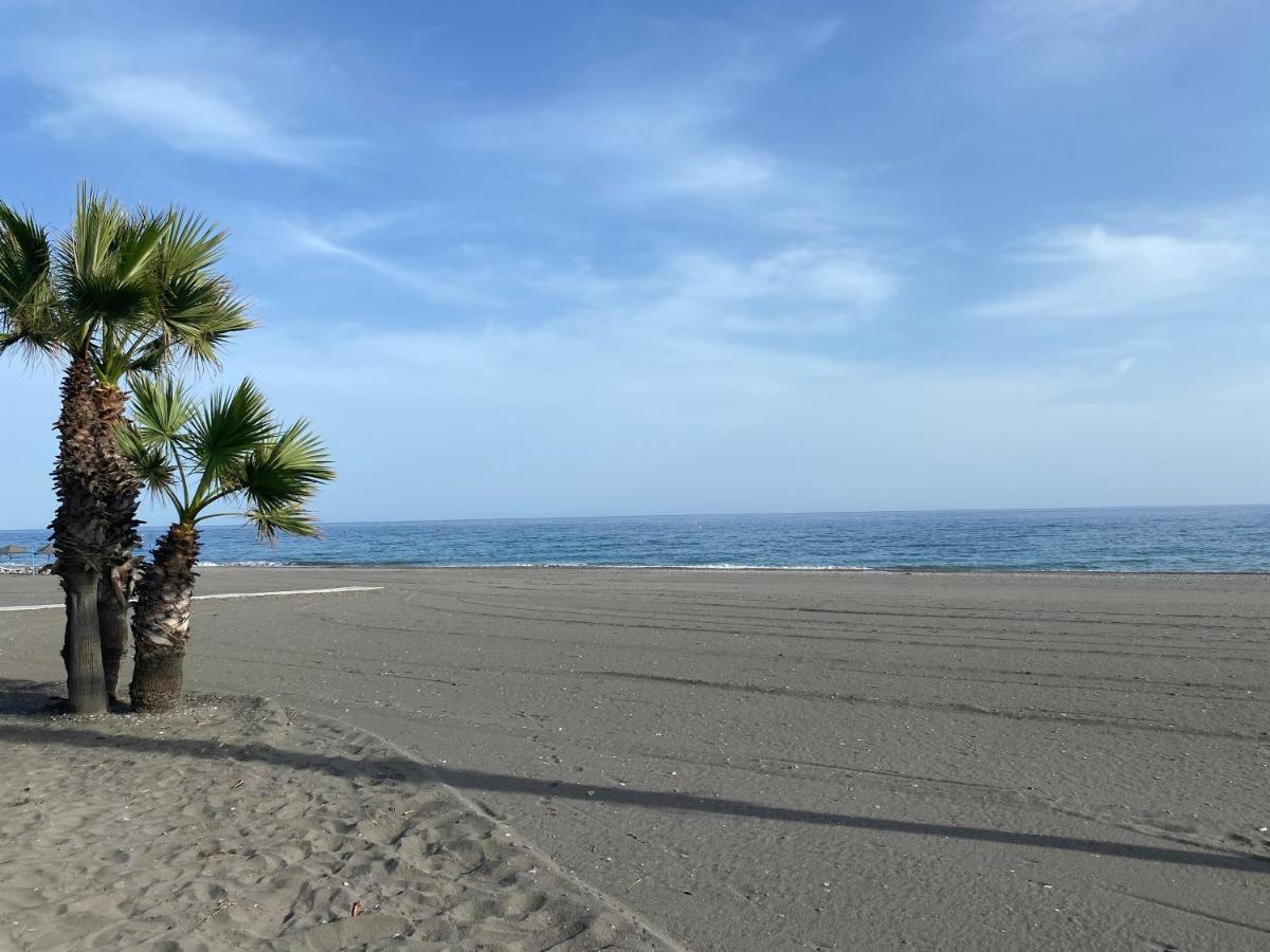 Beach Apartment El Faro Torrox Ngoại thất bức ảnh