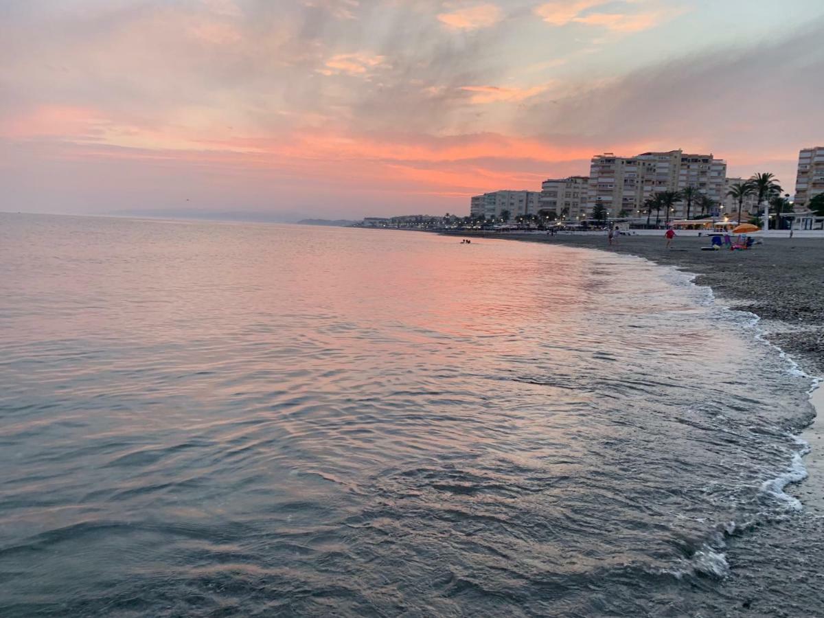 Beach Apartment El Faro Torrox Ngoại thất bức ảnh