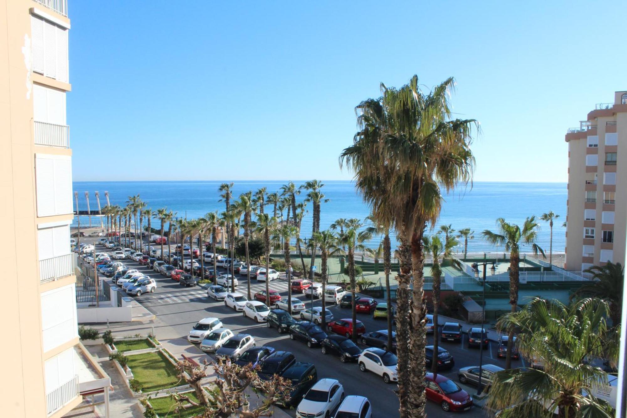 Beach Apartment El Faro Torrox Ngoại thất bức ảnh